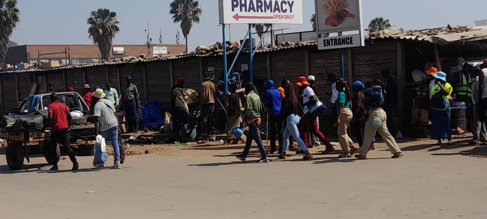 Mapurisa mukwekwe vorwisana nezvinodhaka